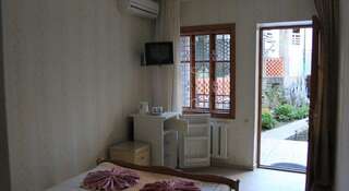 Гостиница Guest house Kristina Лазаревское Стандартный двухместный номер с 1 кроватью-5